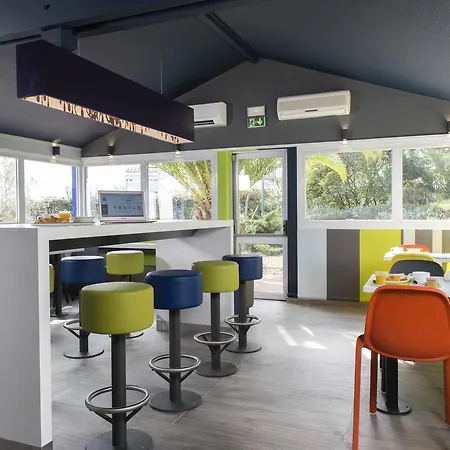 Ibis Budget Est La Giniesse Отель
