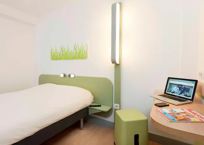 Hotel Ibis Budget Est La Giniesse 2*