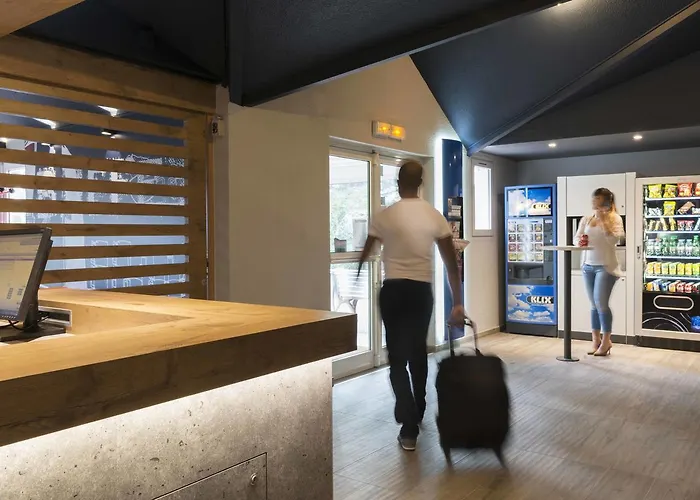 Hotel Ibis Budget Est La Giniesse