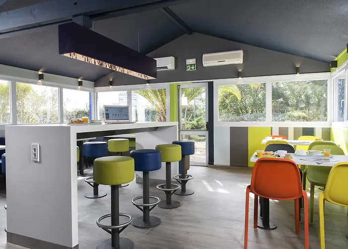 Ibis Budget Est La Giniesse فندق